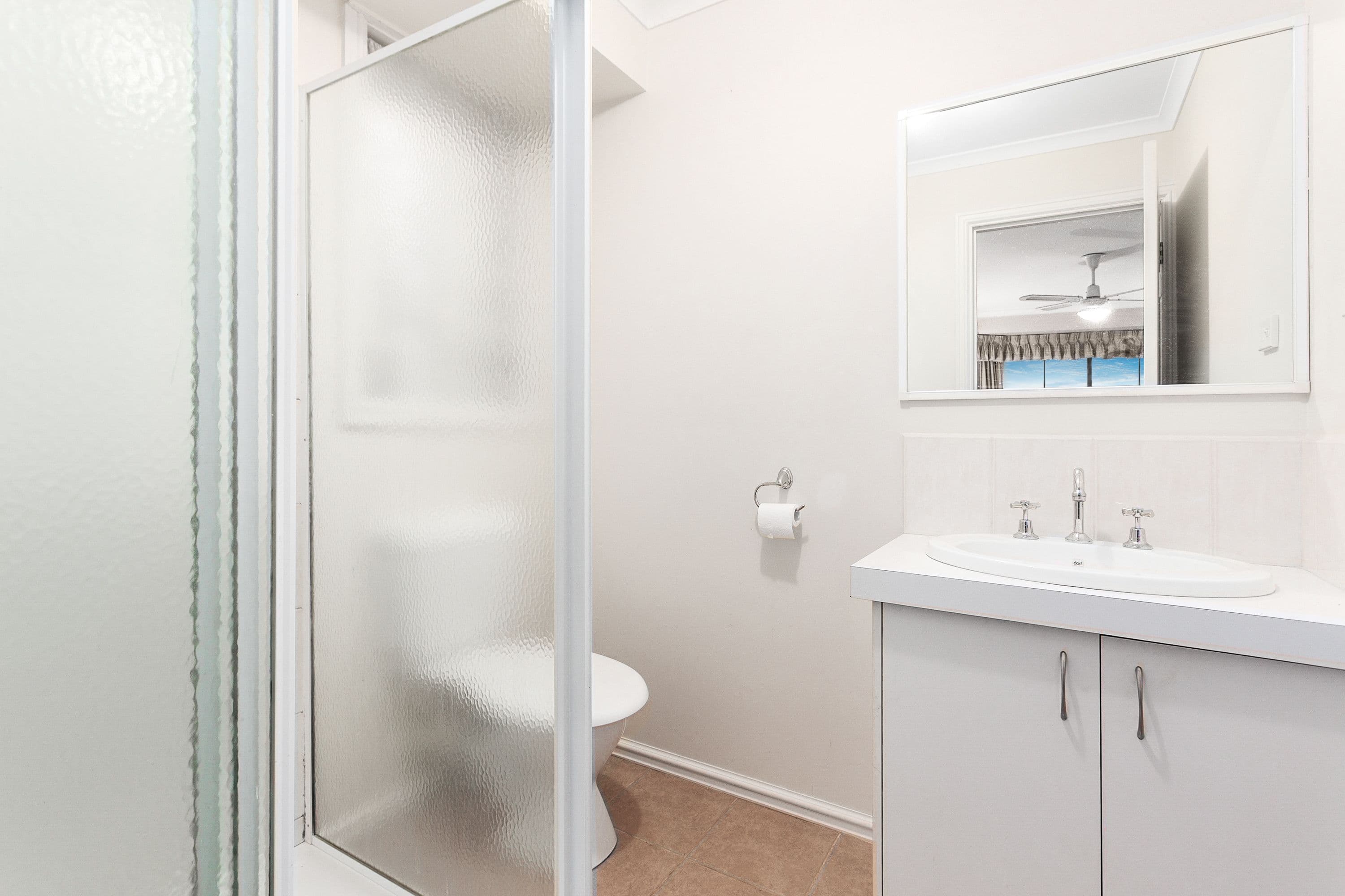 35 Thomas Place, Pakenham VIC 3810, Pakenham - Thumbnail 4