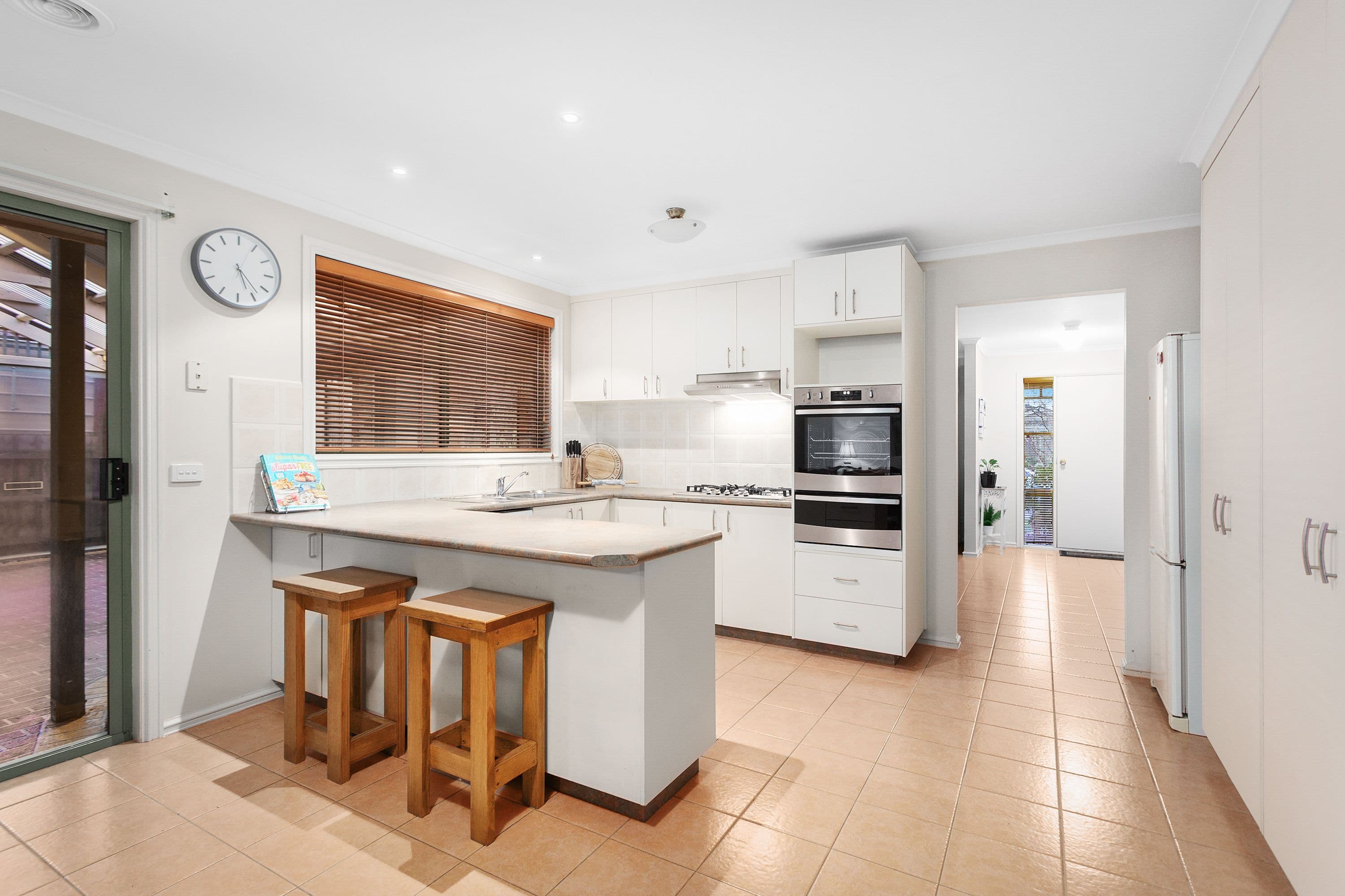 35 Thomas Place, Pakenham VIC 3810, Pakenham - Thumbnail 6
