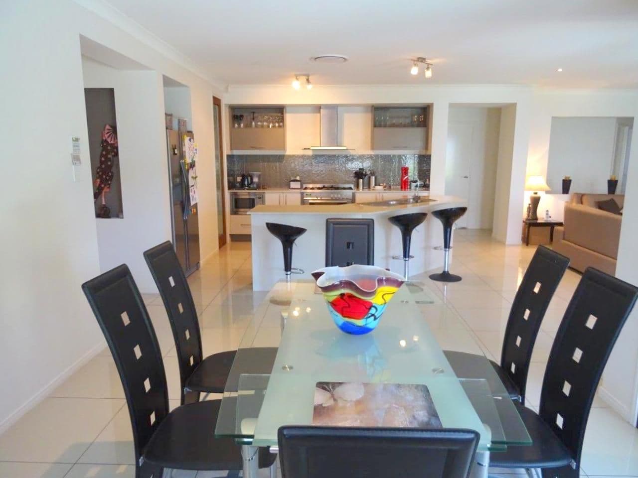 6 Ruthenium Court, Hope Island QLD 4212, Hope Island - Thumbnail 4