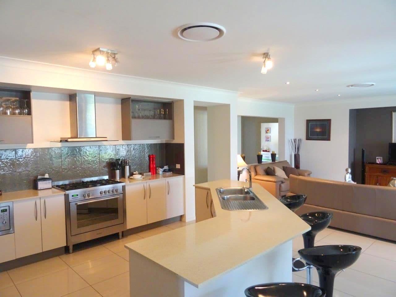 6 Ruthenium Court, Hope Island QLD 4212, Hope Island - Thumbnail 6