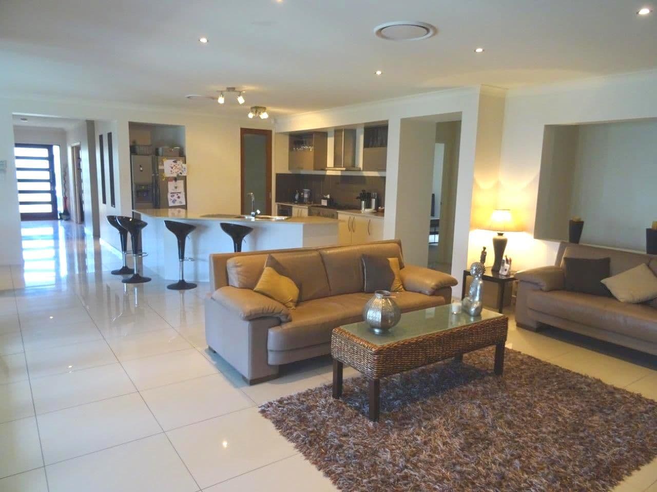 6 Ruthenium Court, Hope Island QLD 4212, Hope Island - Thumbnail 7
