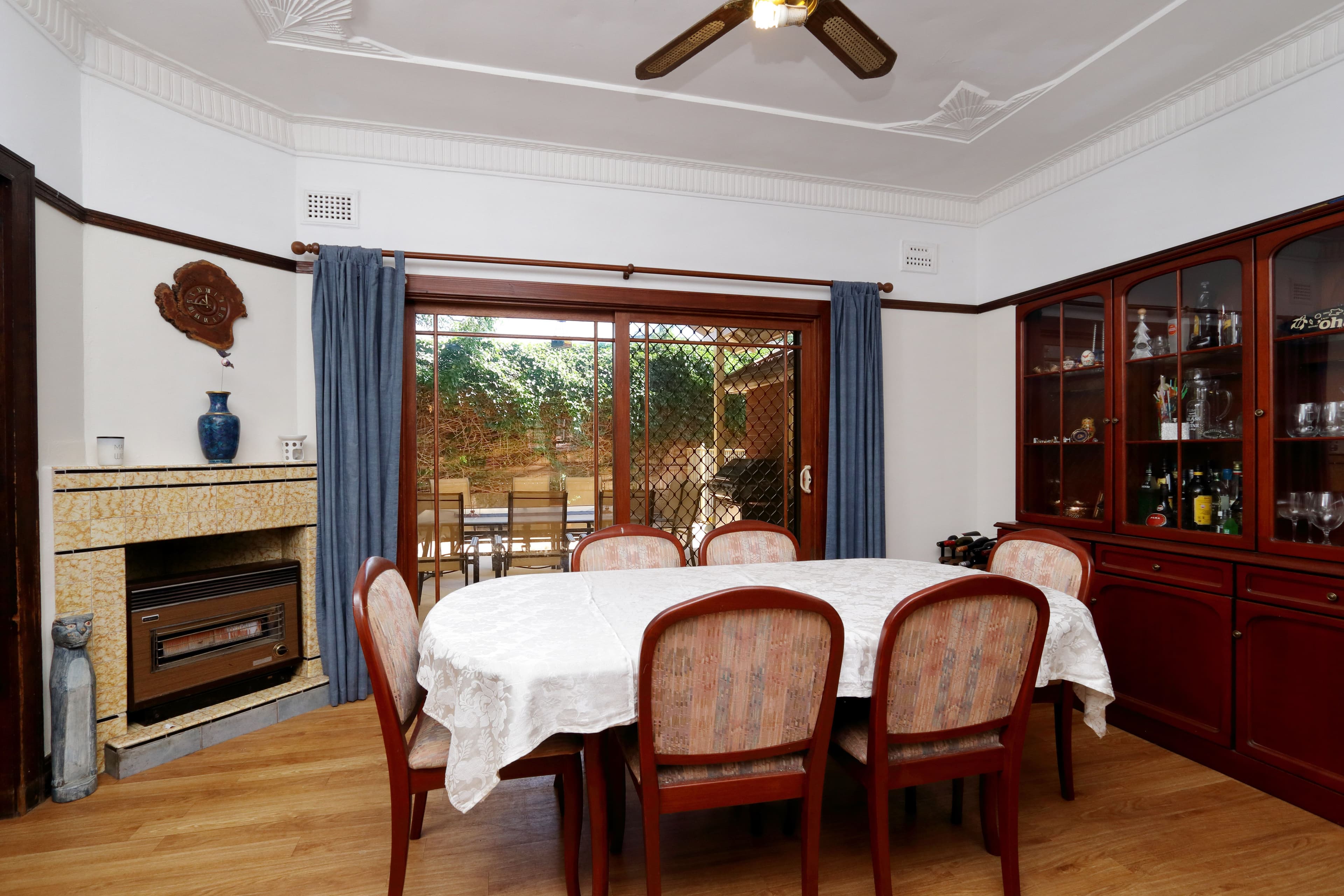3 Massey Street, Carlton - Thumbnail 3