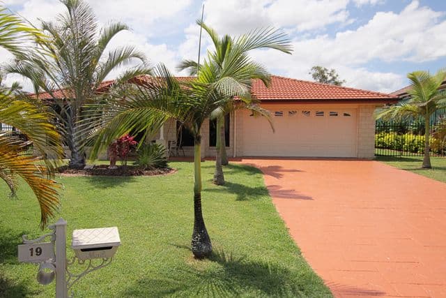 19 Curlew Street, SPRINGFIELD QLD 4300, Springfield - Image 1