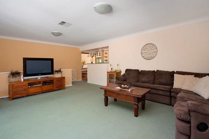 8 Yvette Street, BAULKHAM HILLS NSW 2153, Baulkham Hills - Thumbnail 2