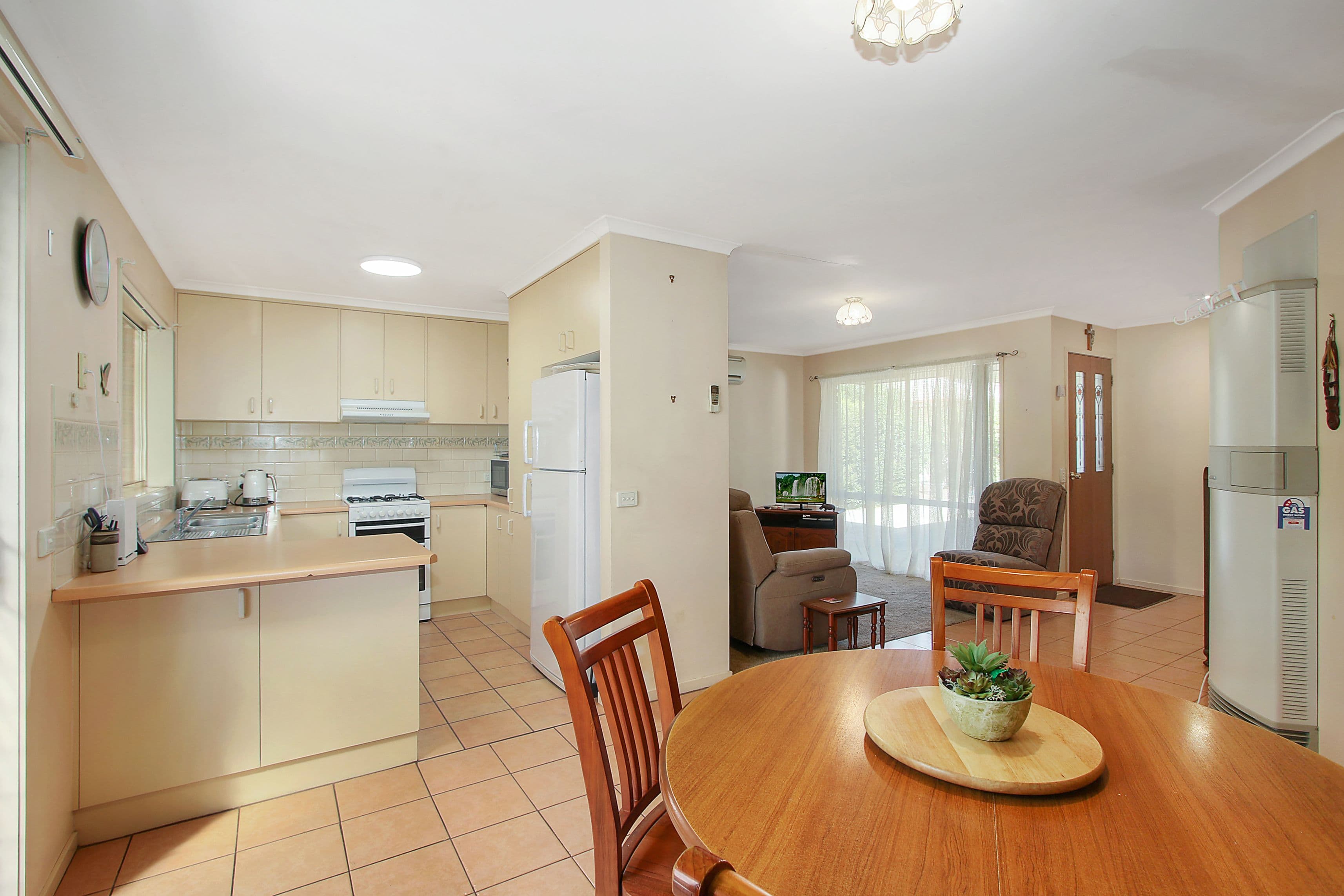44 Kingfisher Drive, West Wodonga VIC 3690, West Wodonga - Thumbnail 4