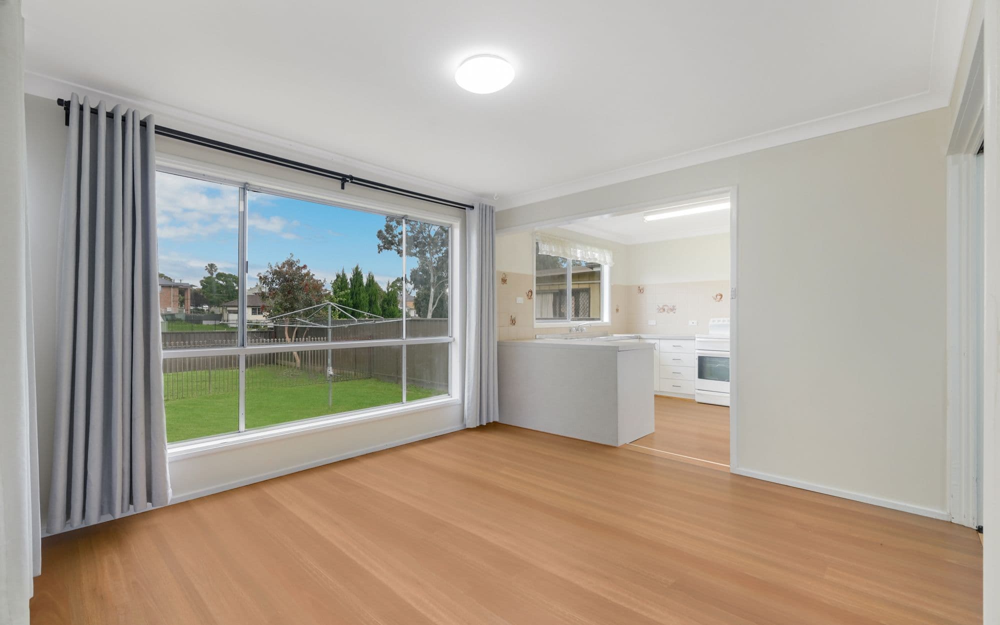 27 Koala Avenue, Ingleburn NSW 2565, Ingleburn - Thumbnail 5