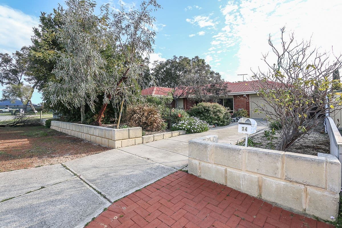 14 Scarp View, Swan View WA 6056, Swan View - Thumbnail 3