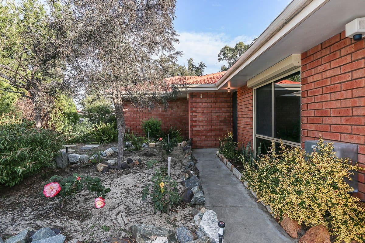 14 Scarp View, Swan View WA 6056, Swan View - Thumbnail 5