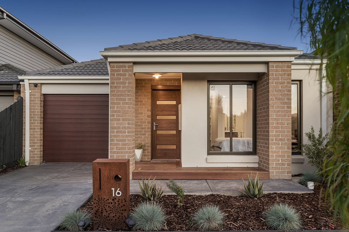16 Chambly Drive, Mickleham VIC 3064, Mickleham - Image 1