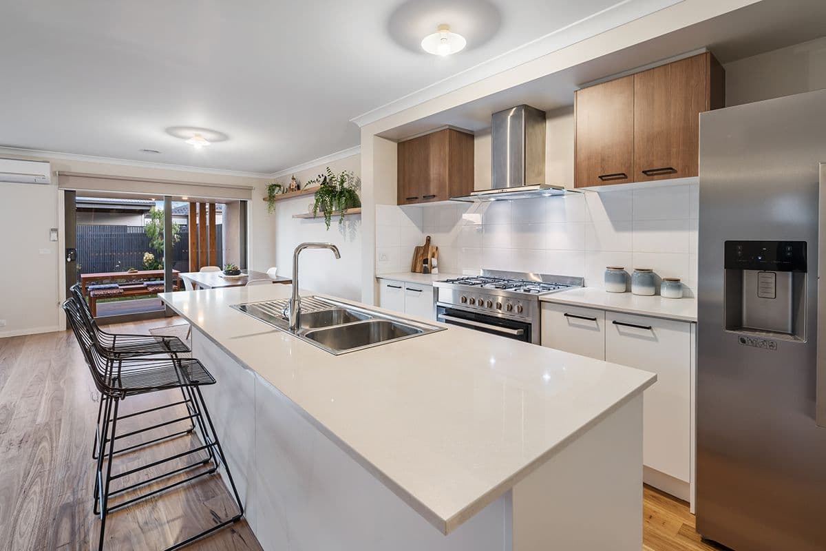 16 Chambly Drive, Mickleham VIC 3064, Mickleham - Thumbnail 5