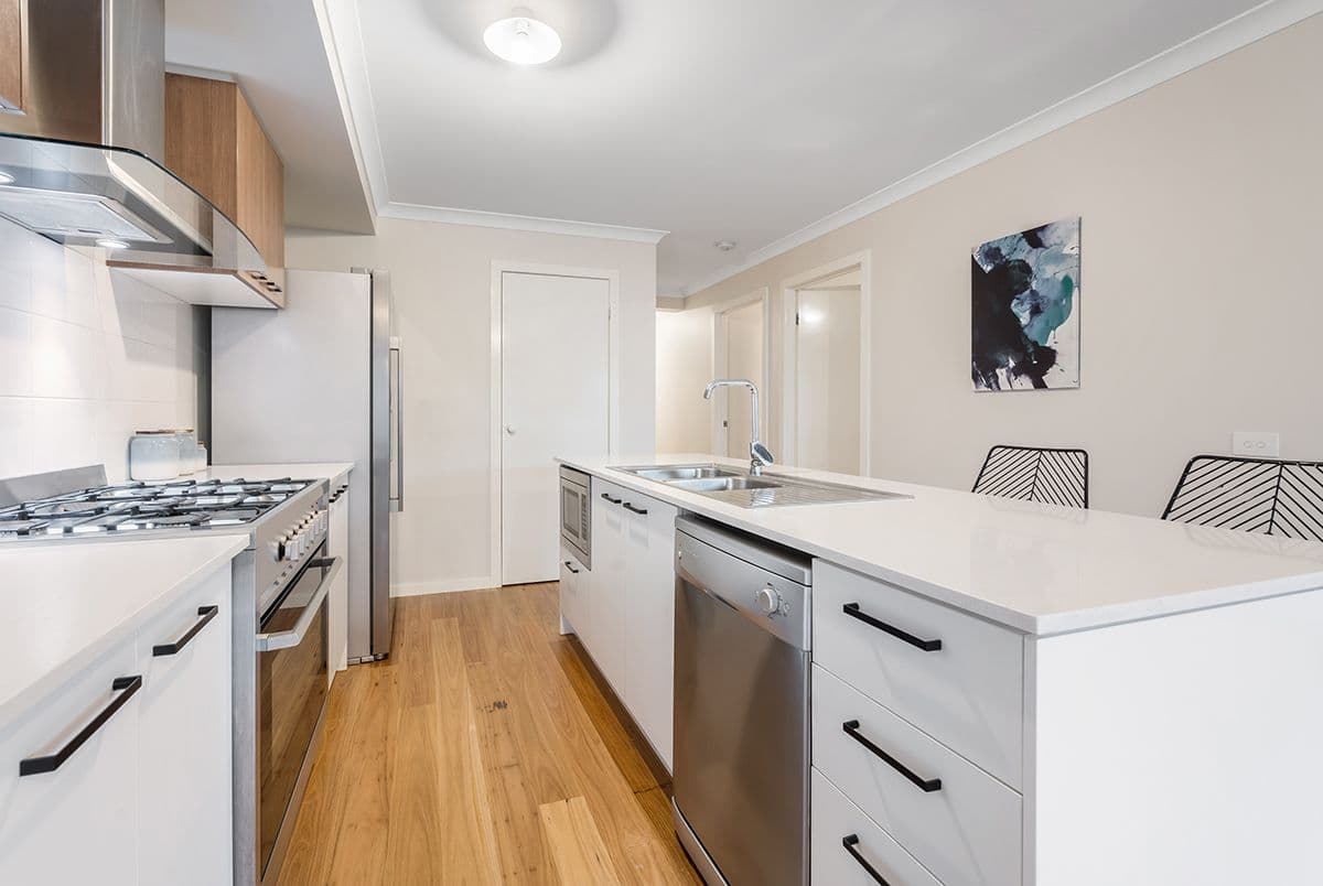 16 Chambly Drive, Mickleham VIC 3064, Mickleham - Thumbnail 7