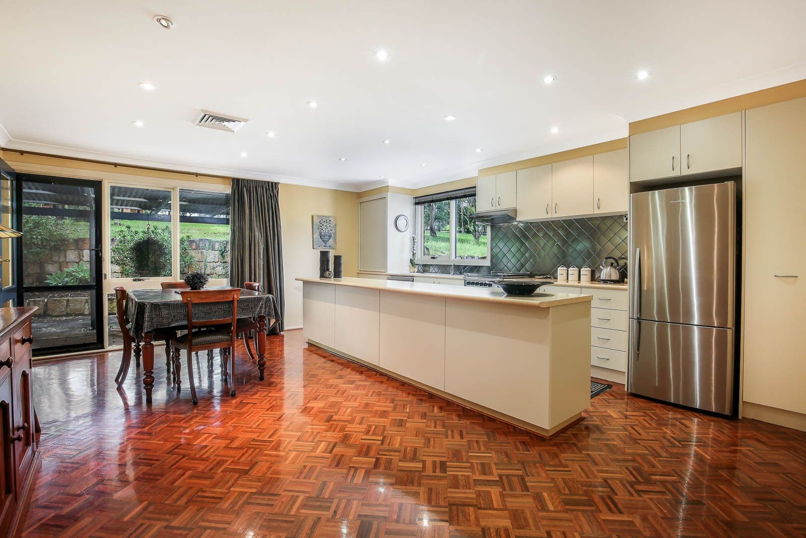 227 Crooked Lane, North Richmond - Thumbnail 3
