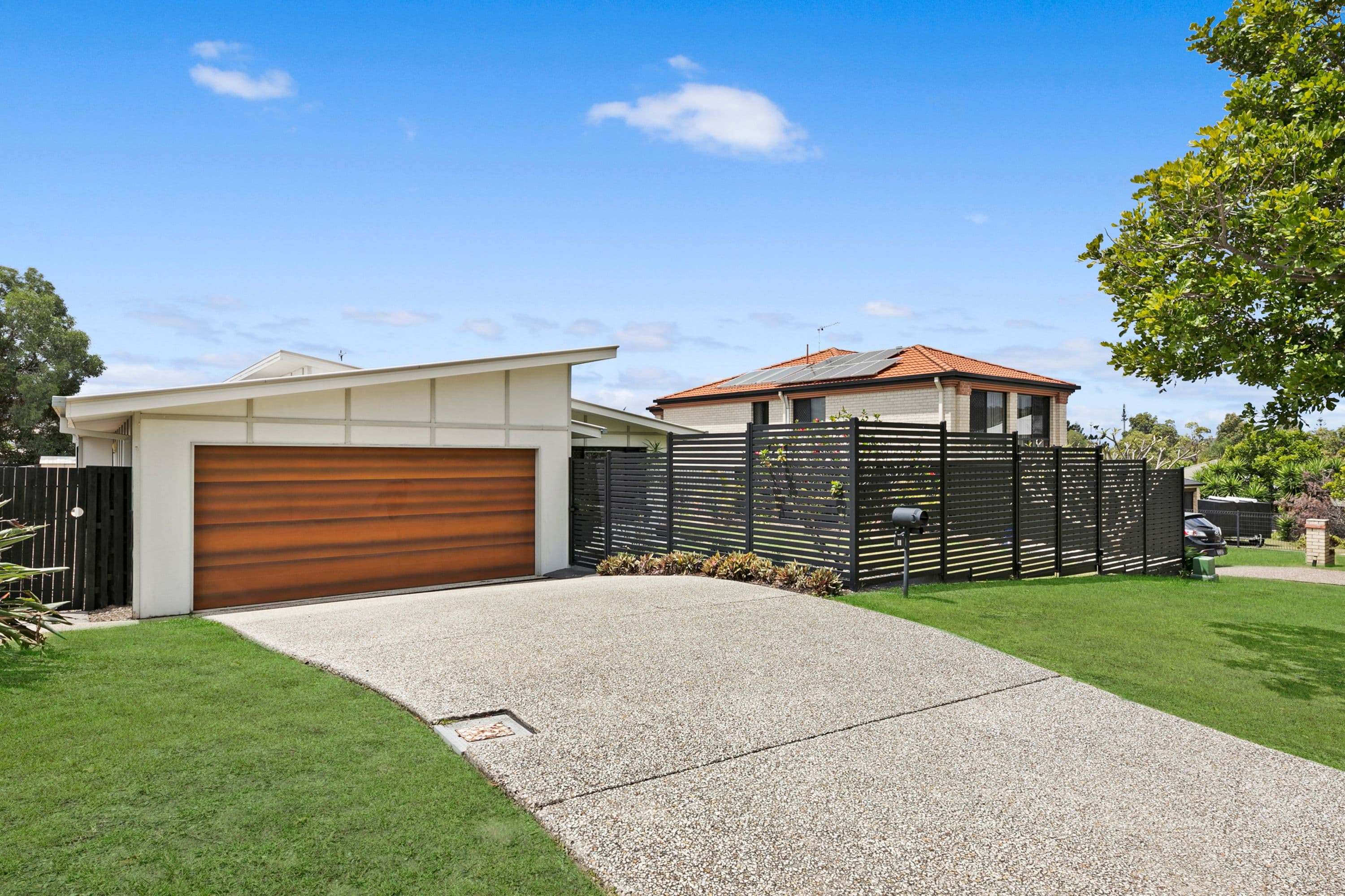 13 Beerwah Street, Pacific Pines QLD 4211, Pacific Pines - Thumbnail 3