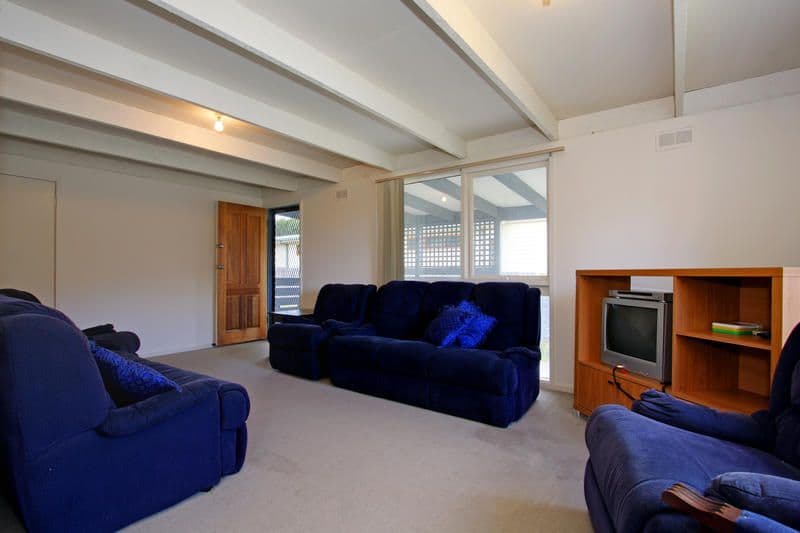 64 Elizabeth Avenue, Capel Sound VIC 3940, Capel Sound - Thumbnail 3