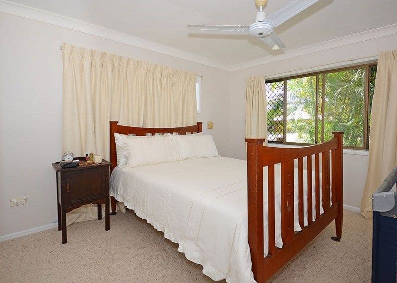 4 Keys Avenue, TORQUAY QLD 4655, Torquay - Thumbnail 7