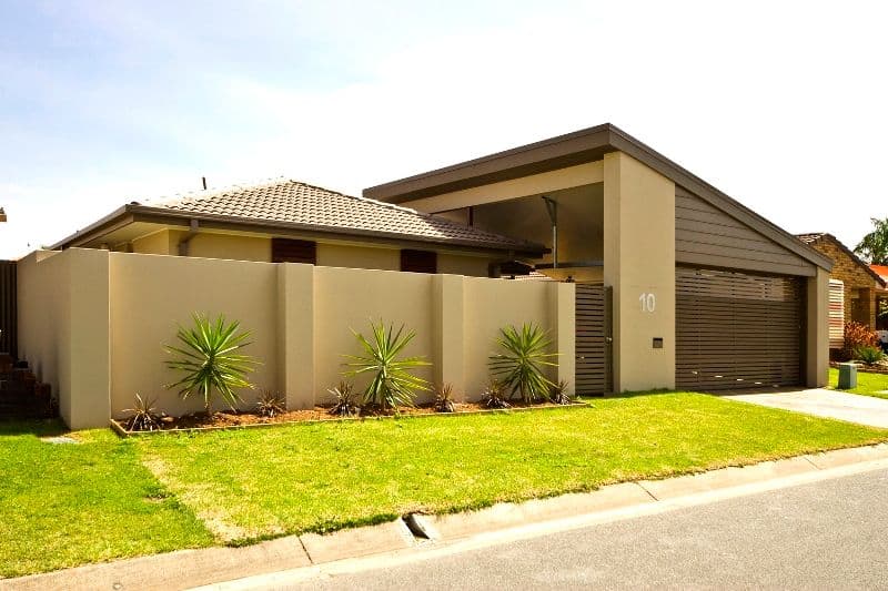 10 Bluemoon Close, BURLEIGH WATERS QLD 4220, Burleigh Waters - Image 1