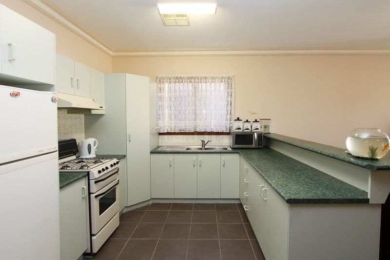 9 Schirripa Court, SALISBURY DOWNS SA 5108, Salisbury Downs - Thumbnail 2
