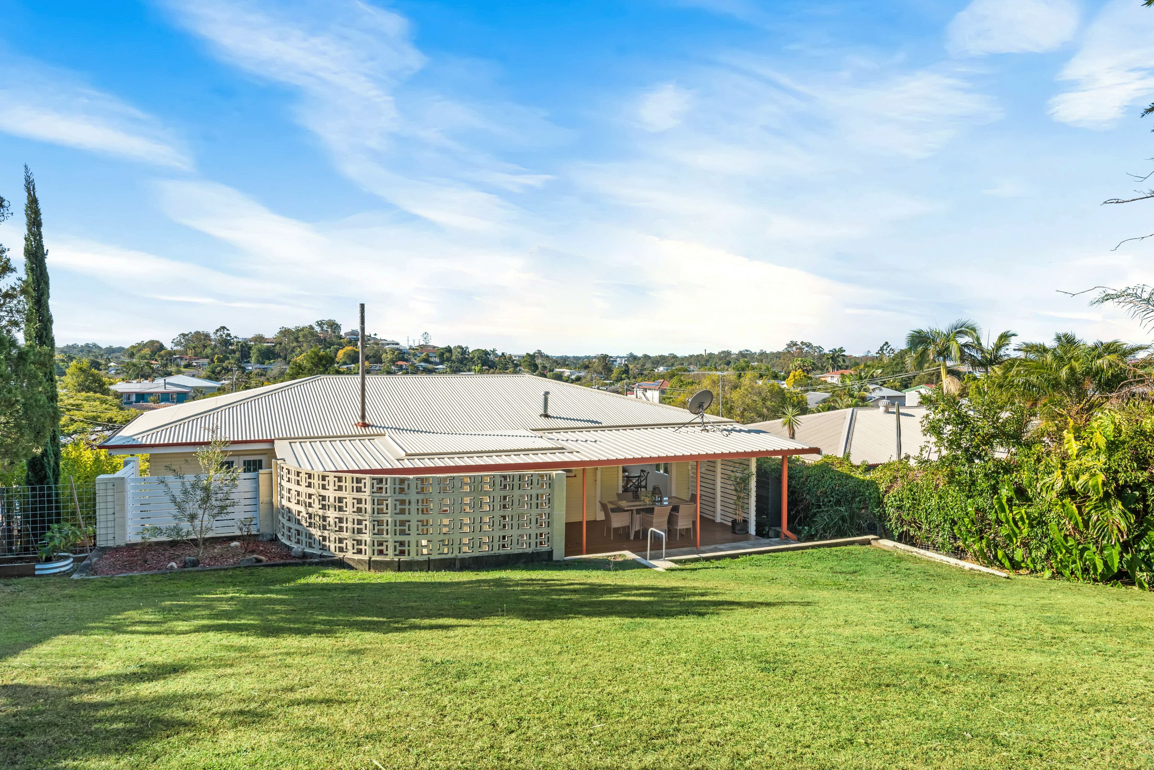 43 Kingaroy Street, Stafford Heights QLD 4053, Stafford Heights - Thumbnail 3