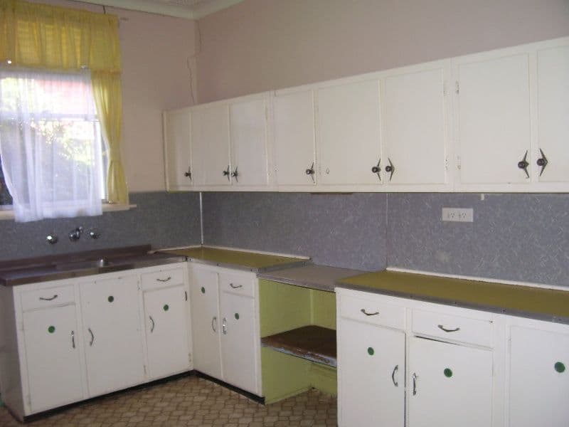 54  Orange Road, PARKES NSW 2870, Parkes - Thumbnail 6