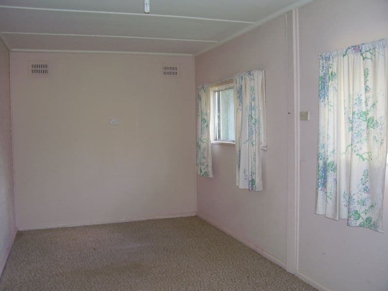 54  Orange Road, PARKES NSW 2870, Parkes - Thumbnail 7