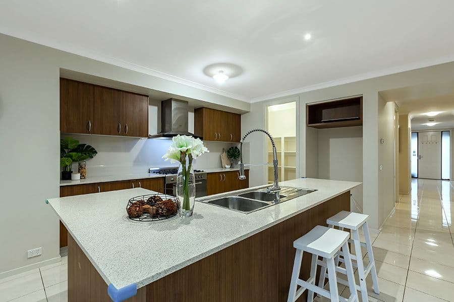 28 Yellowbox Drive, Point Cook VIC 3030, Point Cook - Thumbnail 6