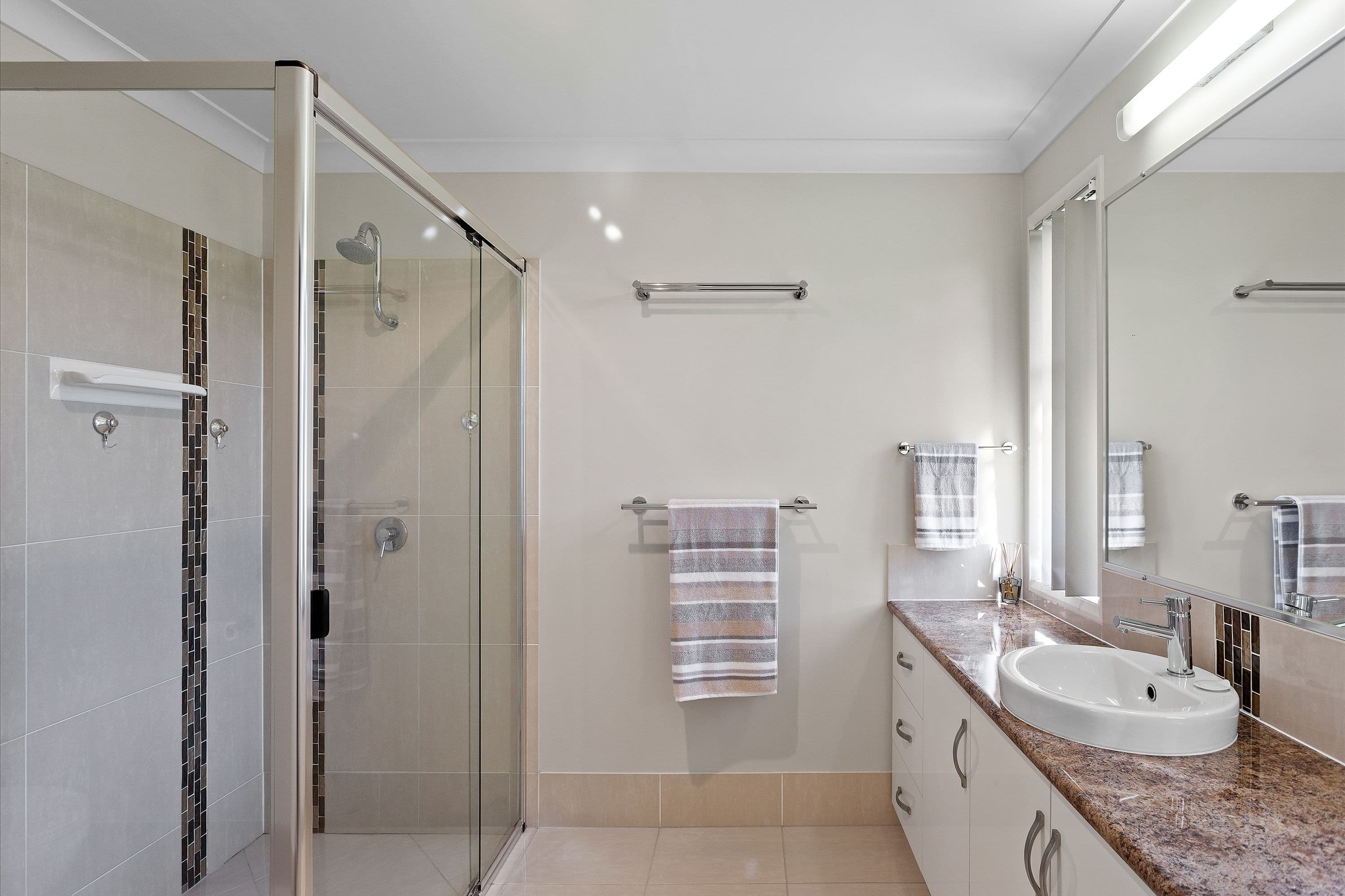 17 Willis Road, Meringandan West QLD 4352, Meringandan West - Thumbnail 6