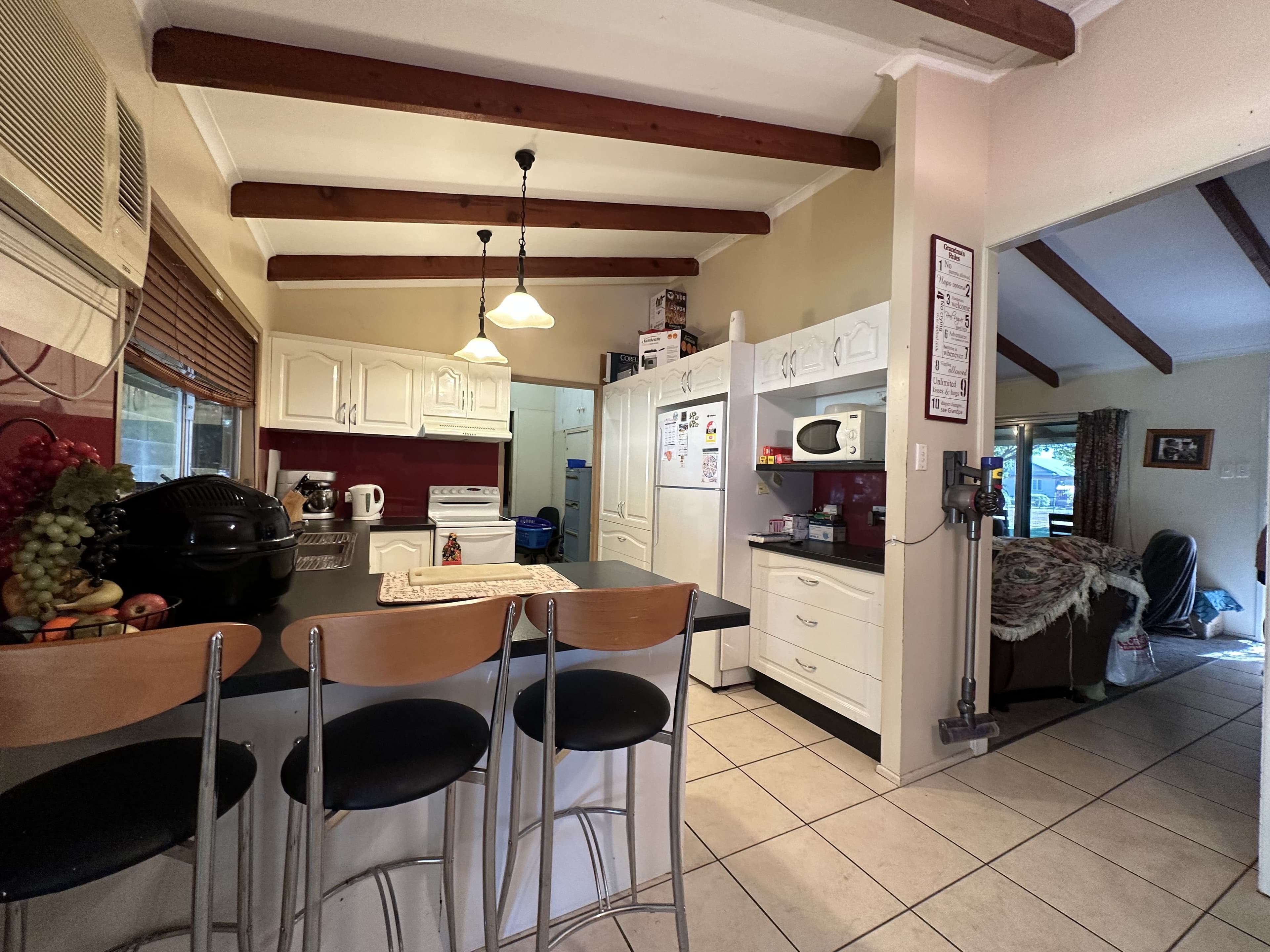 125 Gidyea Street, Barcaldine QLD 4725, Barcaldine - Thumbnail 5