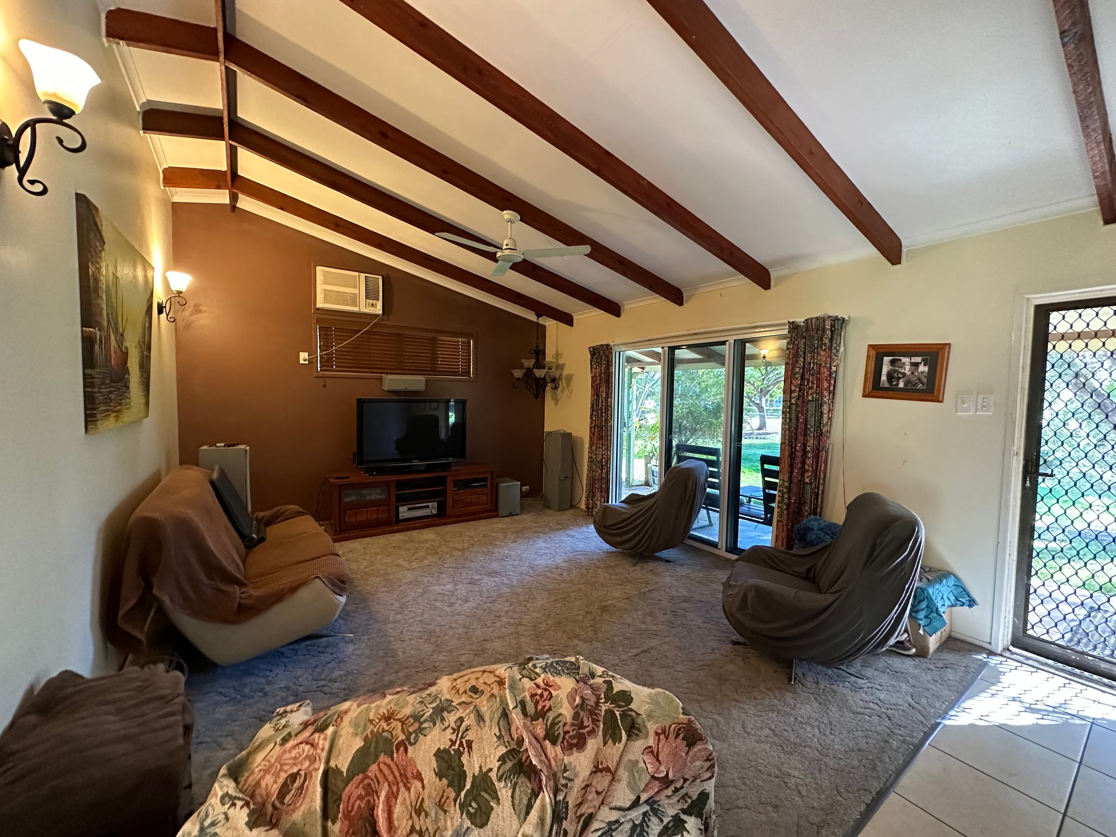 125 Gidyea Street, Barcaldine QLD 4725, Barcaldine - Thumbnail 6