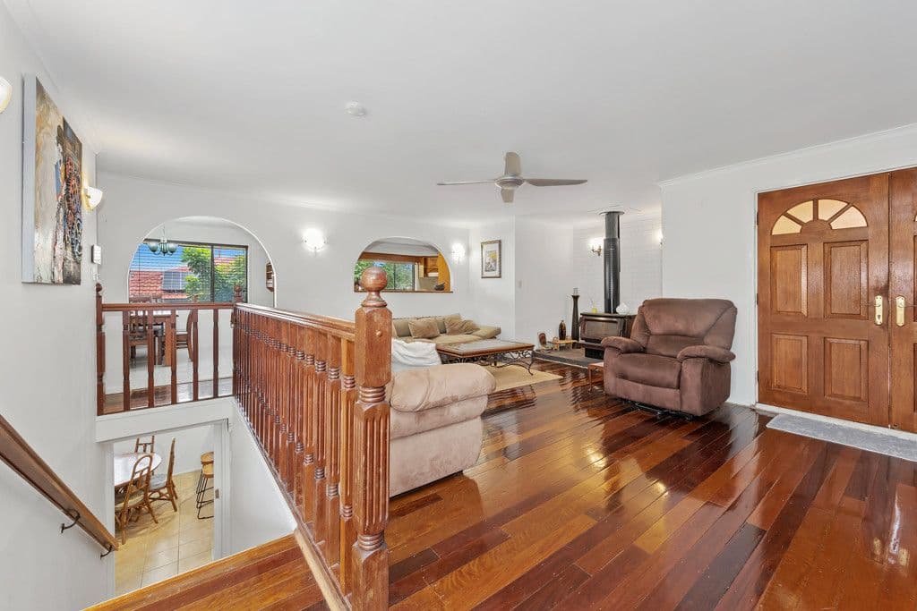 533 Creek Road, Mansfield QLD 4122, Mansfield - Thumbnail 6