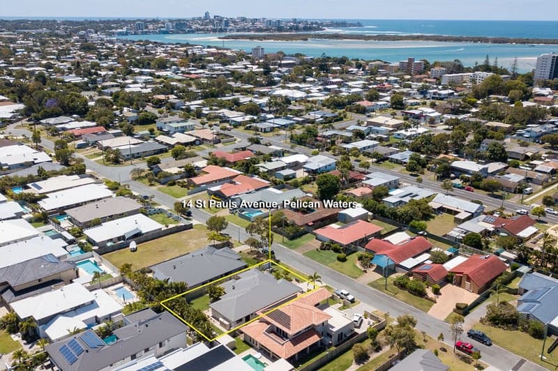 14 Saint Pauls Avenue, Pelican Waters - Thumbnail 2