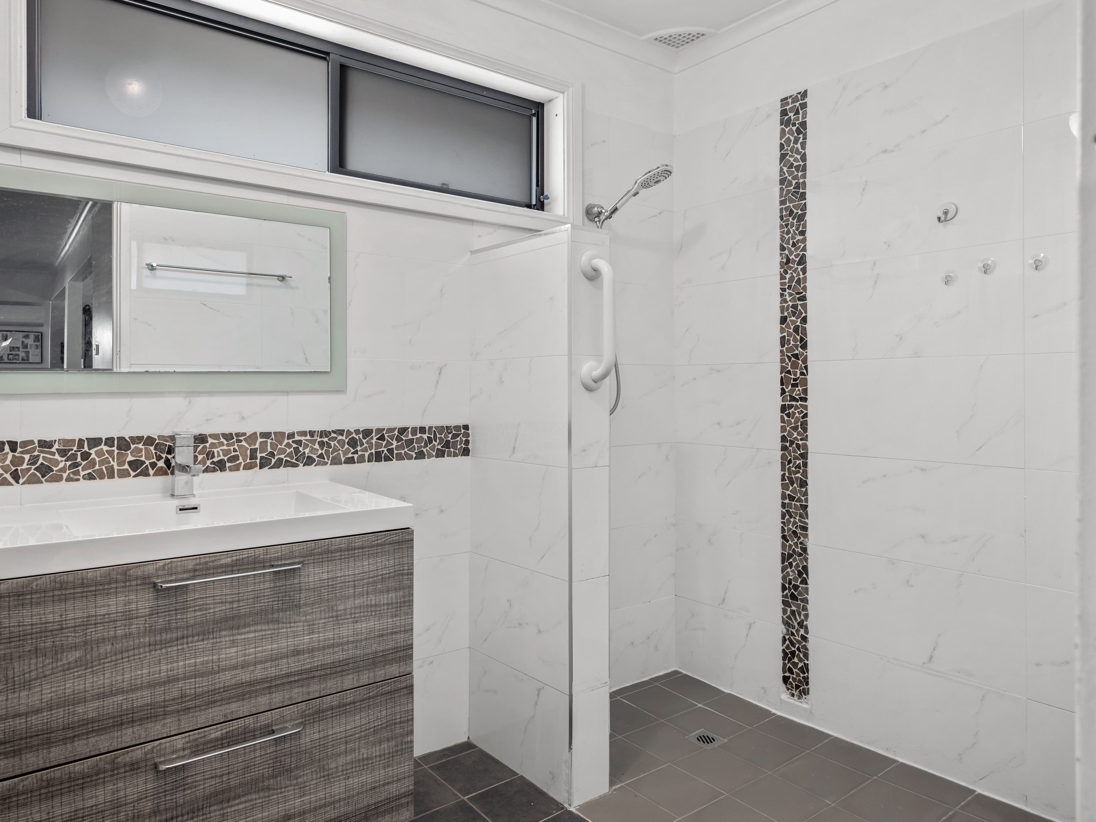 11 Crozier Street, Eagle Vale NSW 2558, Eagle Vale - Thumbnail 6