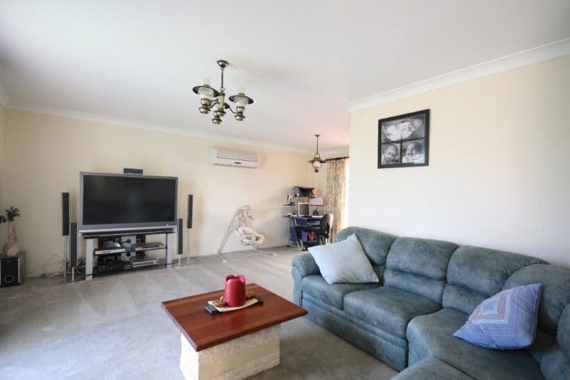 6 Spica Court, TANAH MERAH QLD 4128, Tanah Merah - Thumbnail 3