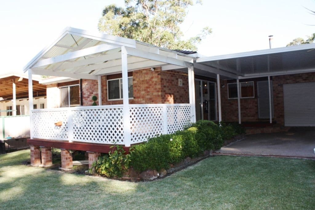 170 Sunset Strip, Manyana - Image 1