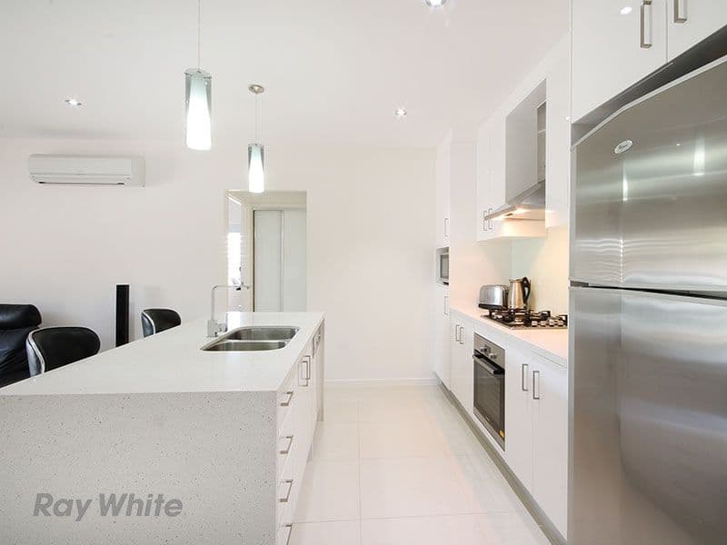 25 Balmoral Street, HAWTHORNE QLD 4171, Hawthorne - Thumbnail 4