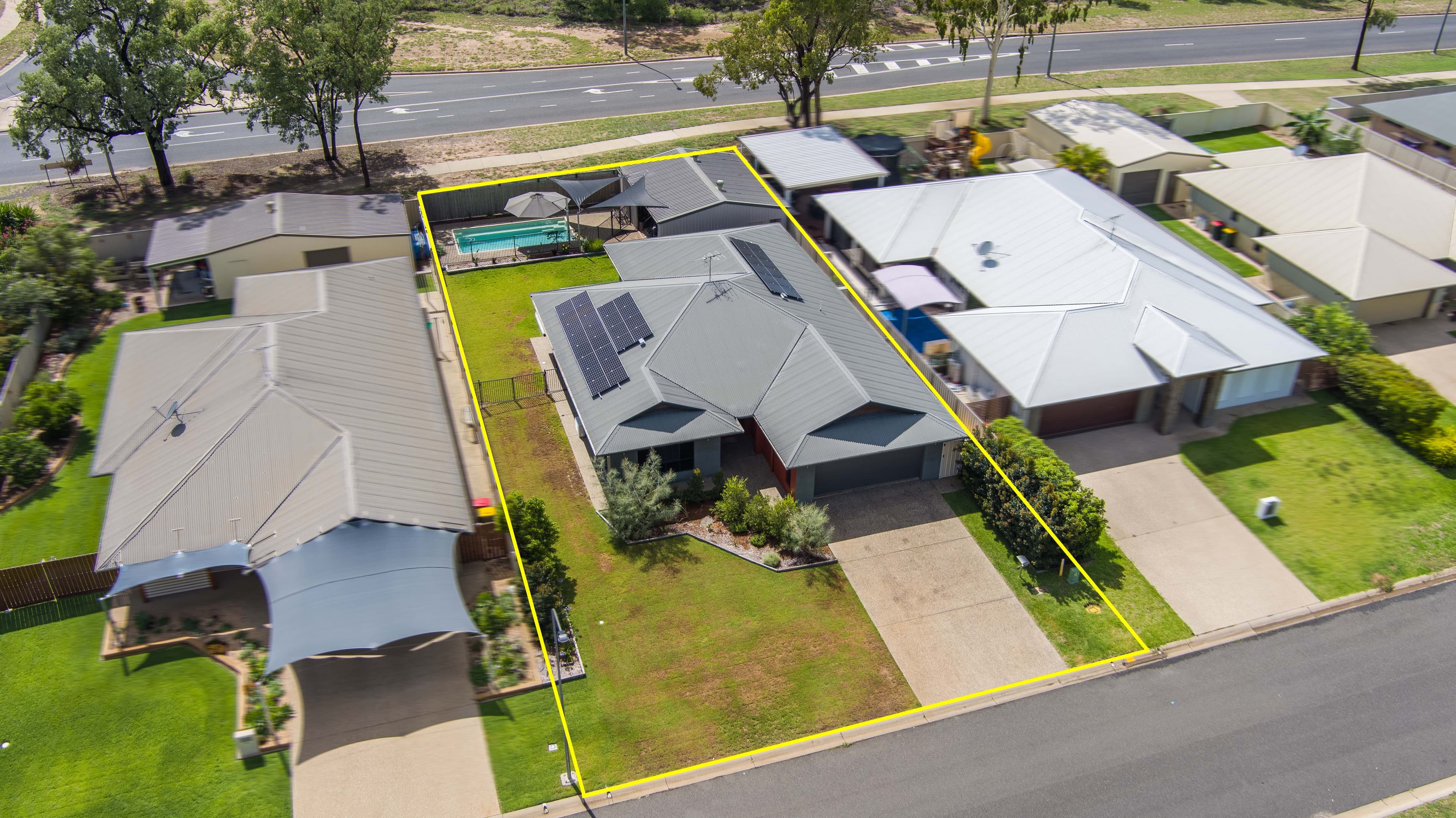 6 Brokenwood Street, Emerald QLD 4720, Emerald - Thumbnail 3