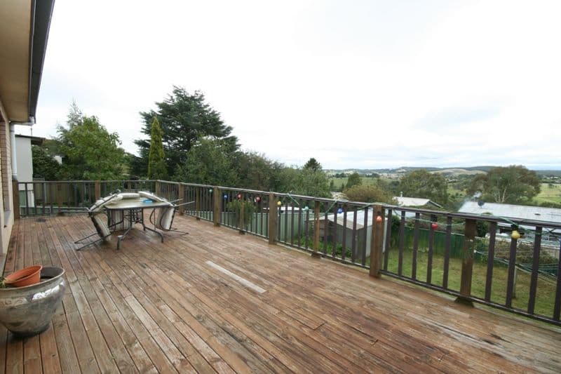 13 Jenolan Street, OBERON NSW 2787, Oberon - Thumbnail 5