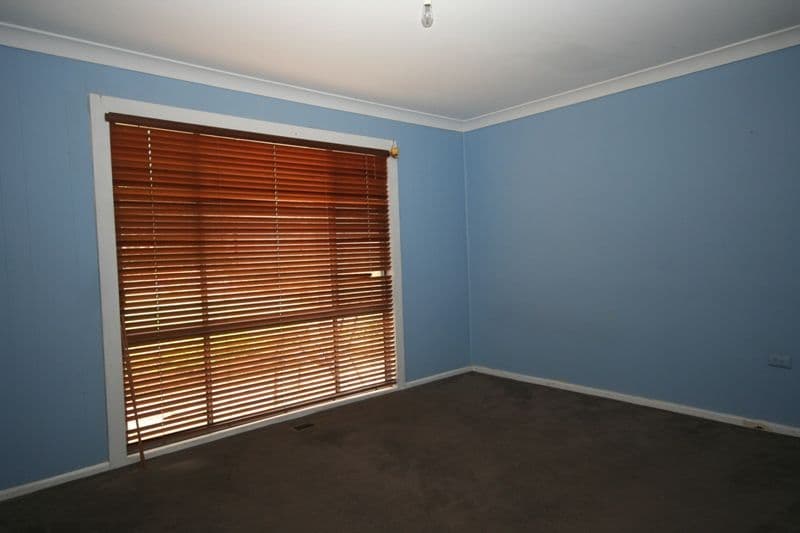 13 Jenolan Street, OBERON NSW 2787, Oberon - Thumbnail 6