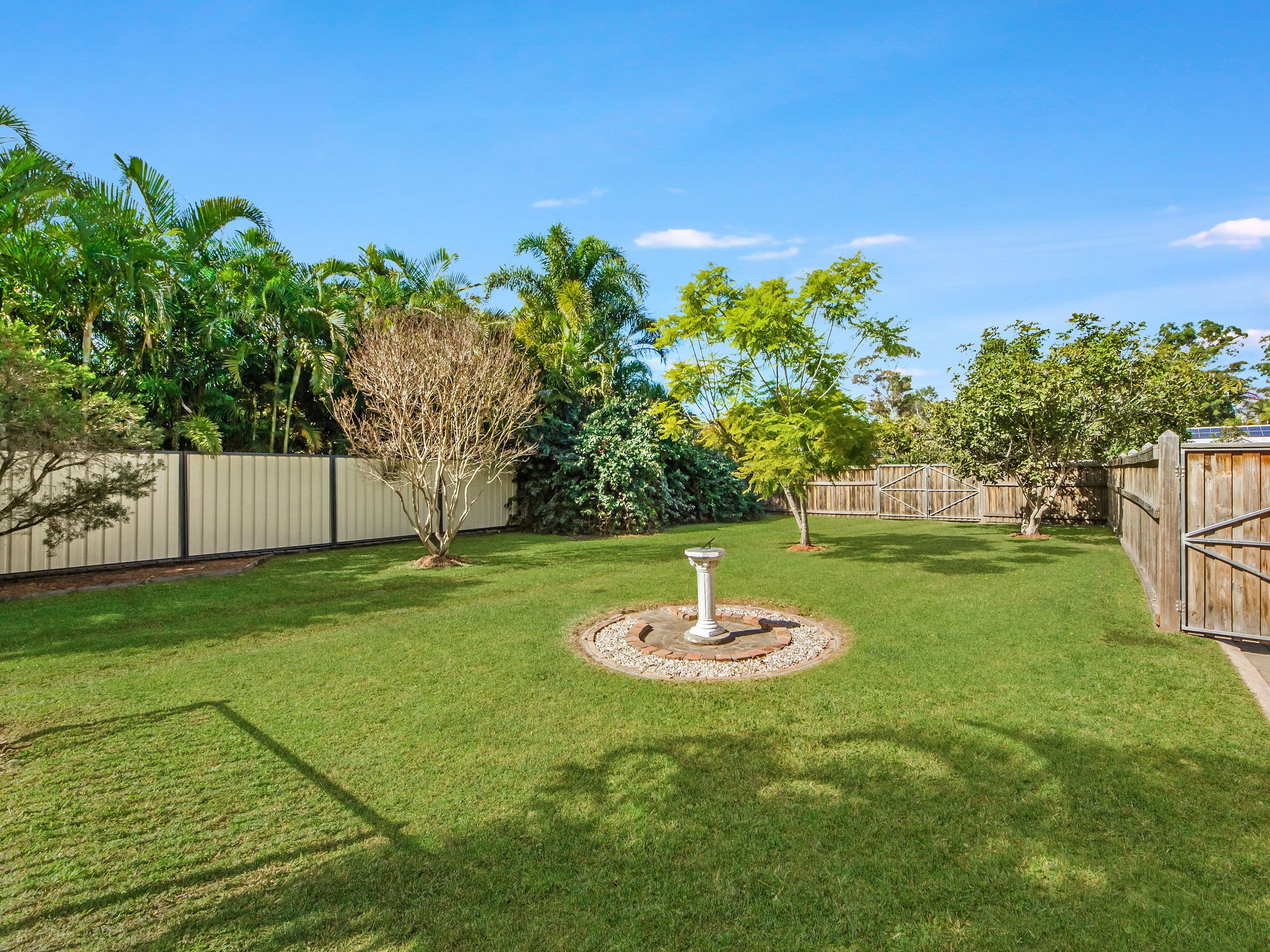 7 California Drive, Oxenford QLD 4210, Oxenford - Thumbnail 2