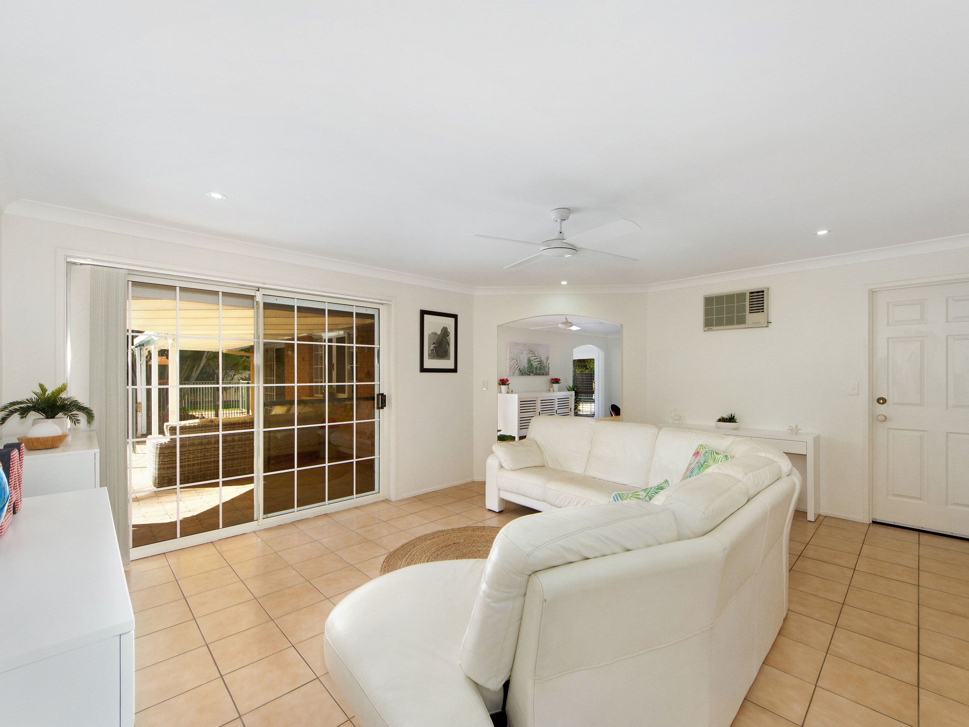 7 California Drive, Oxenford QLD 4210, Oxenford - Thumbnail 6