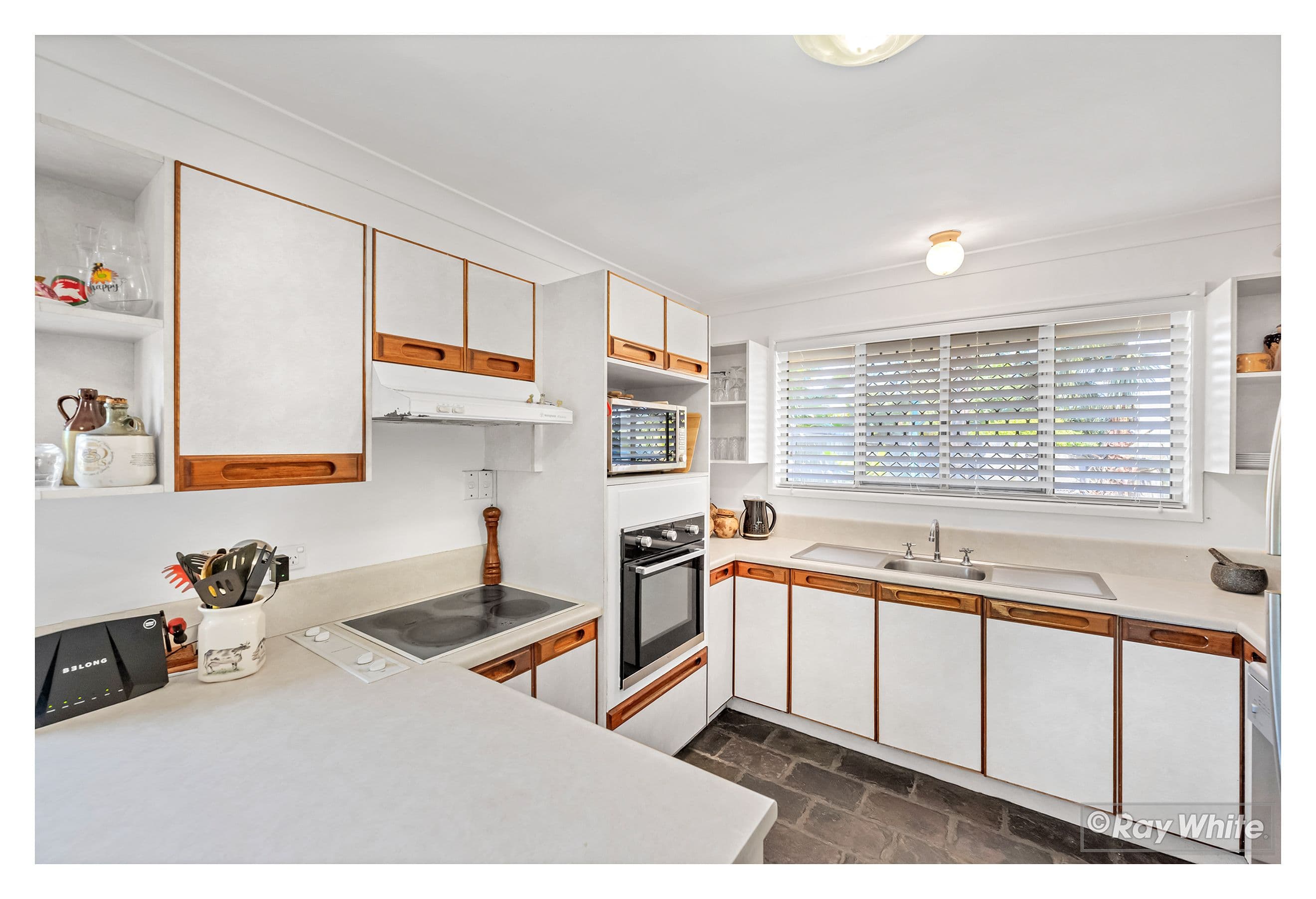 85 Fountain Street, Emu Park QLD 4710, Emu Park - Thumbnail 3