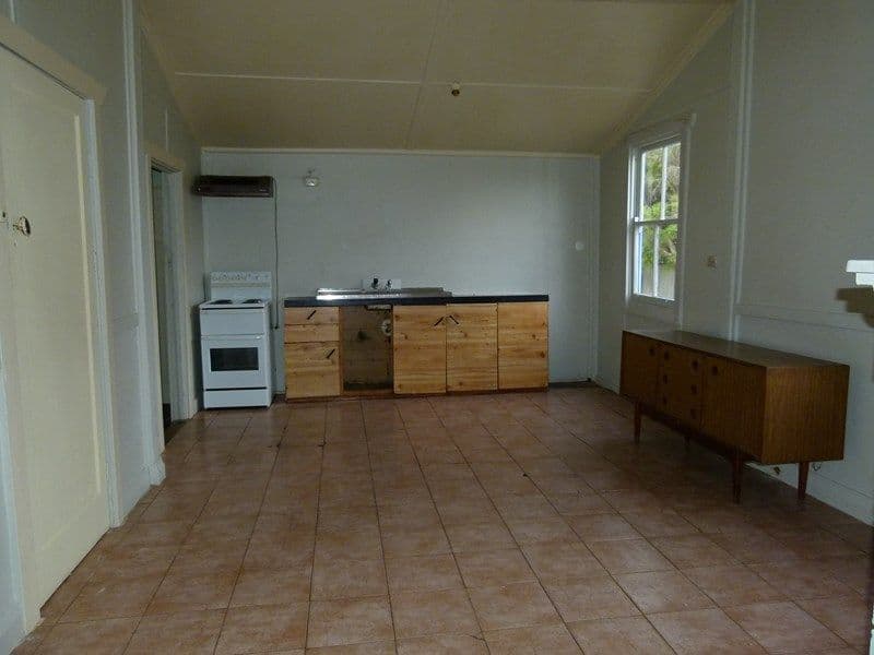 22 Bridge Street, FORBES NSW 2871, Forbes - Thumbnail 3