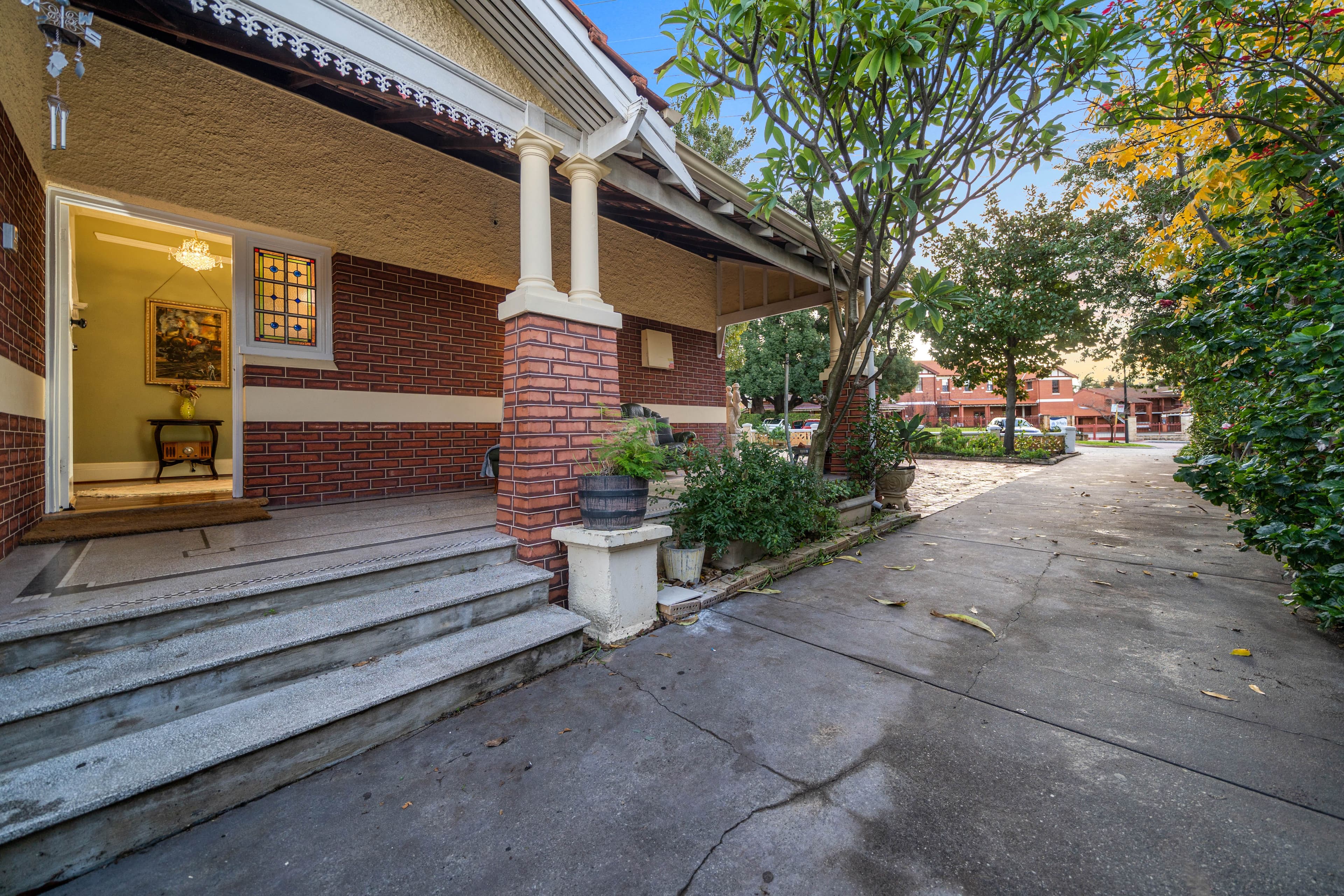 8 Learoyd Street, Mount Lawley WA 6050, Mount Lawley - Thumbnail 4