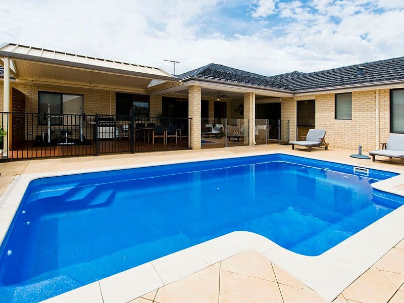 13 Hedgerow Gardens, SOUTHERN RIVER WA 6110, Southern River - Thumbnail 2