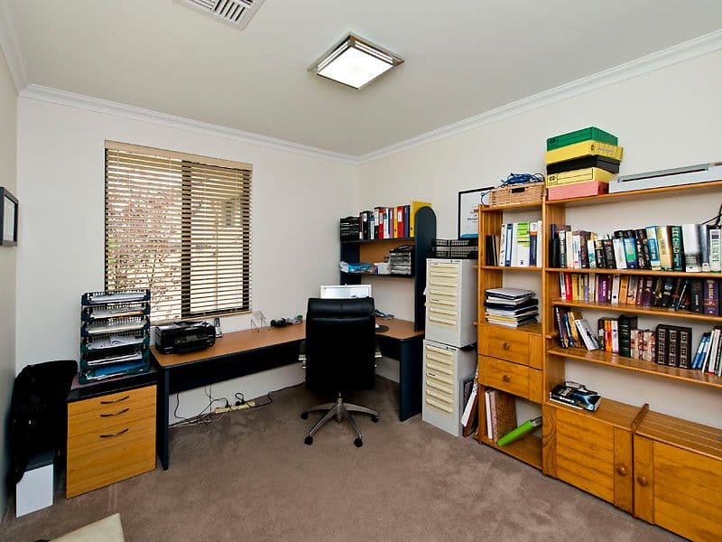 13 Hedgerow Gardens, SOUTHERN RIVER WA 6110, Southern River - Thumbnail 7