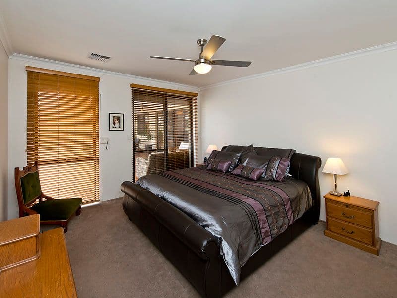 13 Hedgerow Gardens, SOUTHERN RIVER WA 6110, Southern River - Thumbnail 8