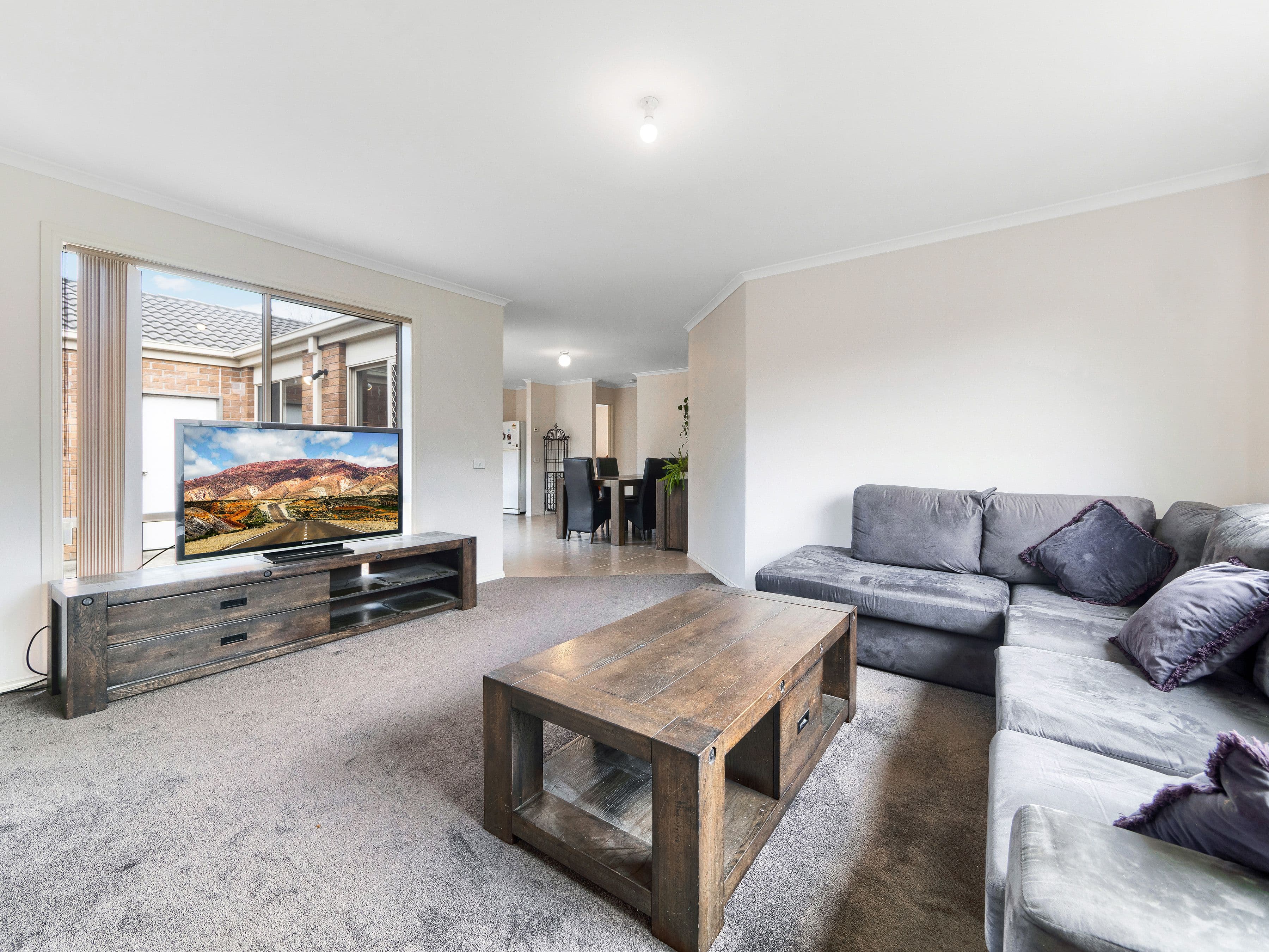 12 Baltic Way, Cranbourne West VIC 3977, Cranbourne West - Thumbnail 4
