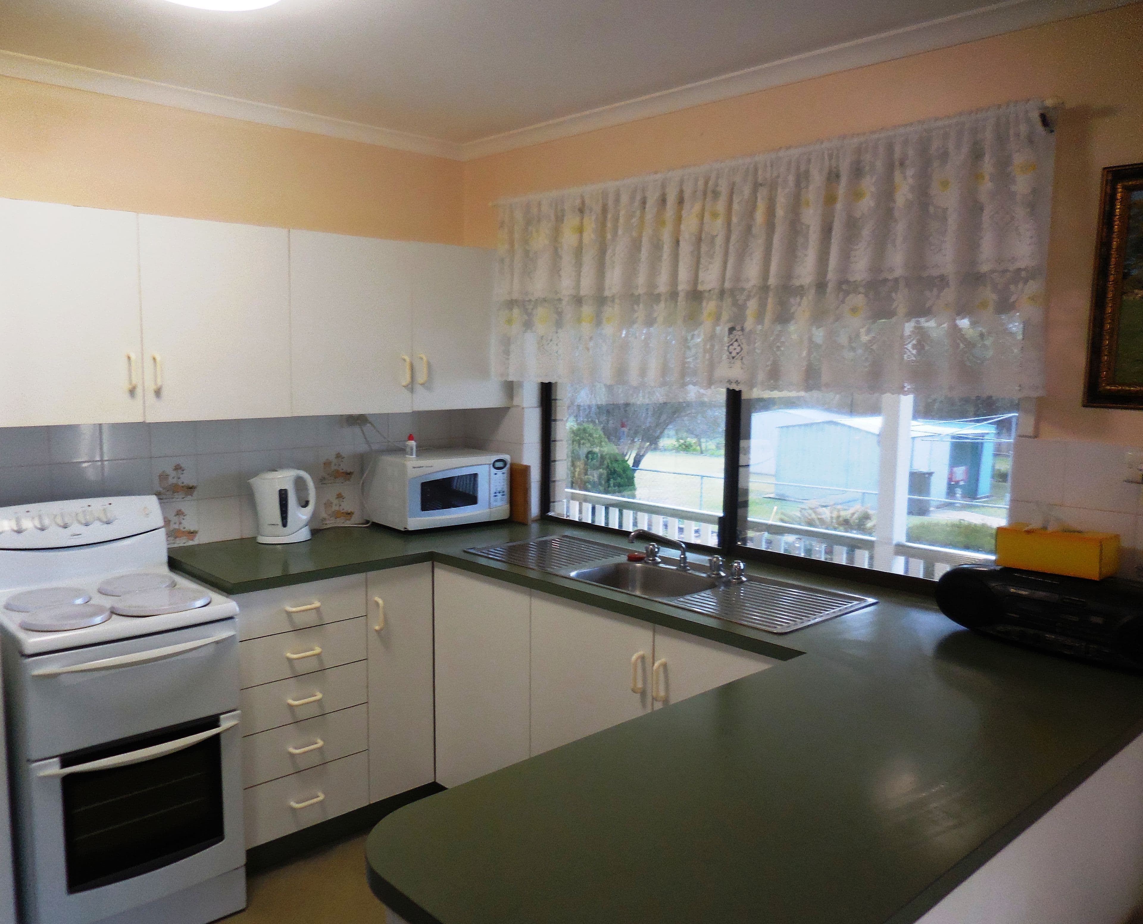 11 Bailey, Wondai QLD 4606, Wondai - Thumbnail 2