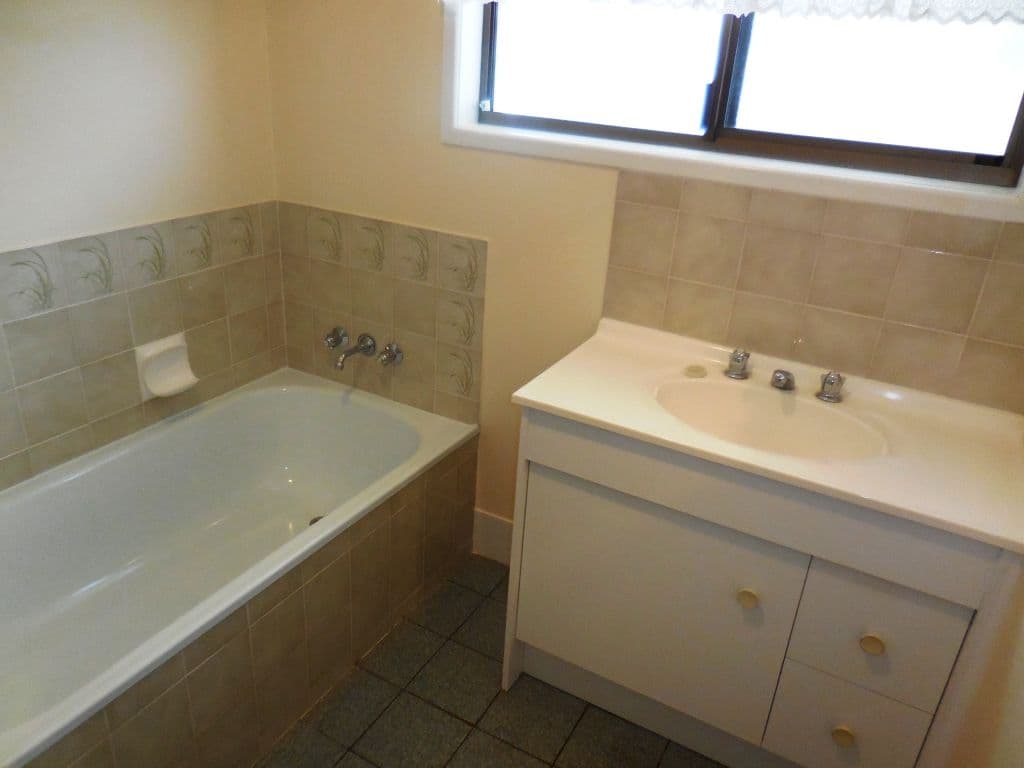 11 Bailey, Wondai QLD 4606, Wondai - Thumbnail 3