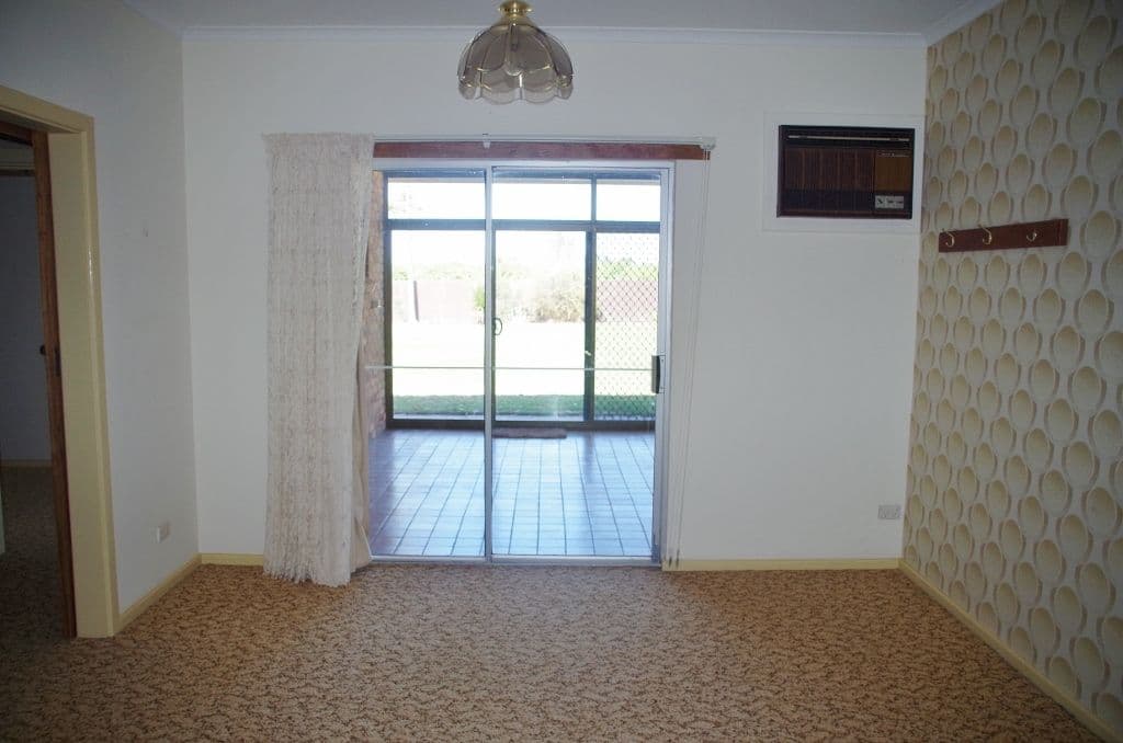 543 Tarcoola Street, Renmark SA 5341, Renmark West - Thumbnail 6
