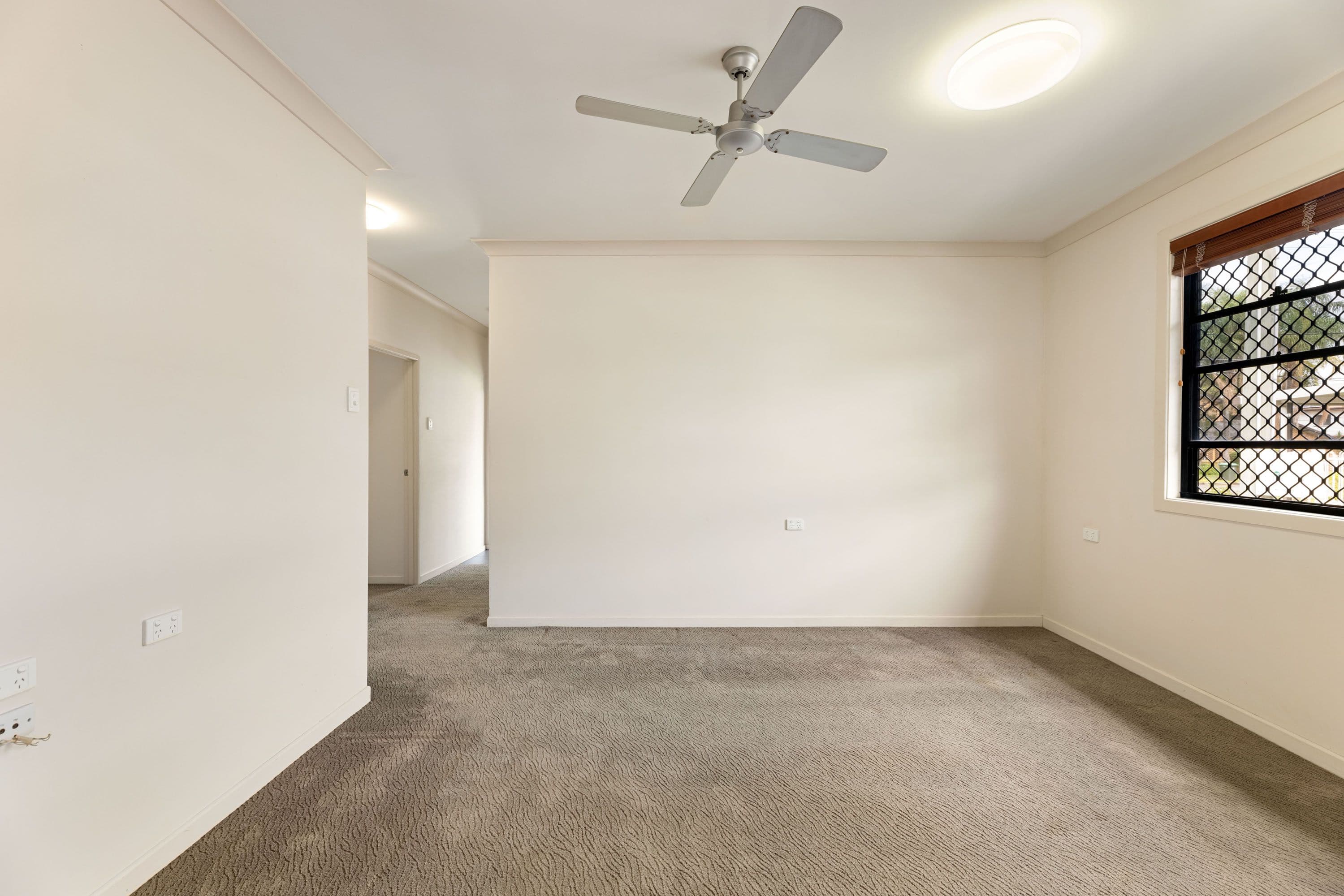 23 Landsboro Avenue, Boondall QLD 4034, Boondall - Thumbnail 5